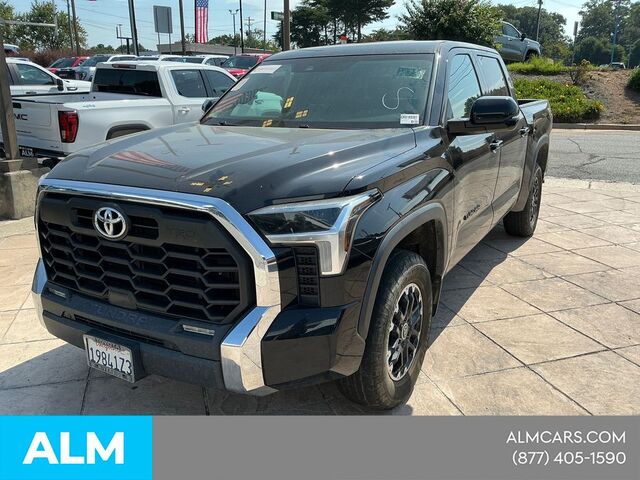 2024 Toyota Tundra 4WD SR5