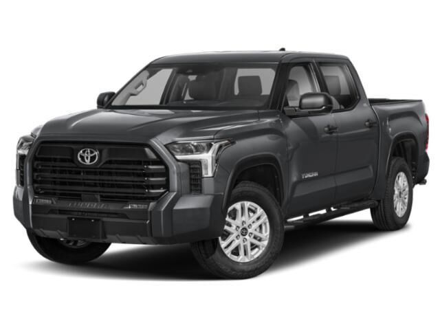 2024 Toyota Tundra SR5 — photo 1 of 5