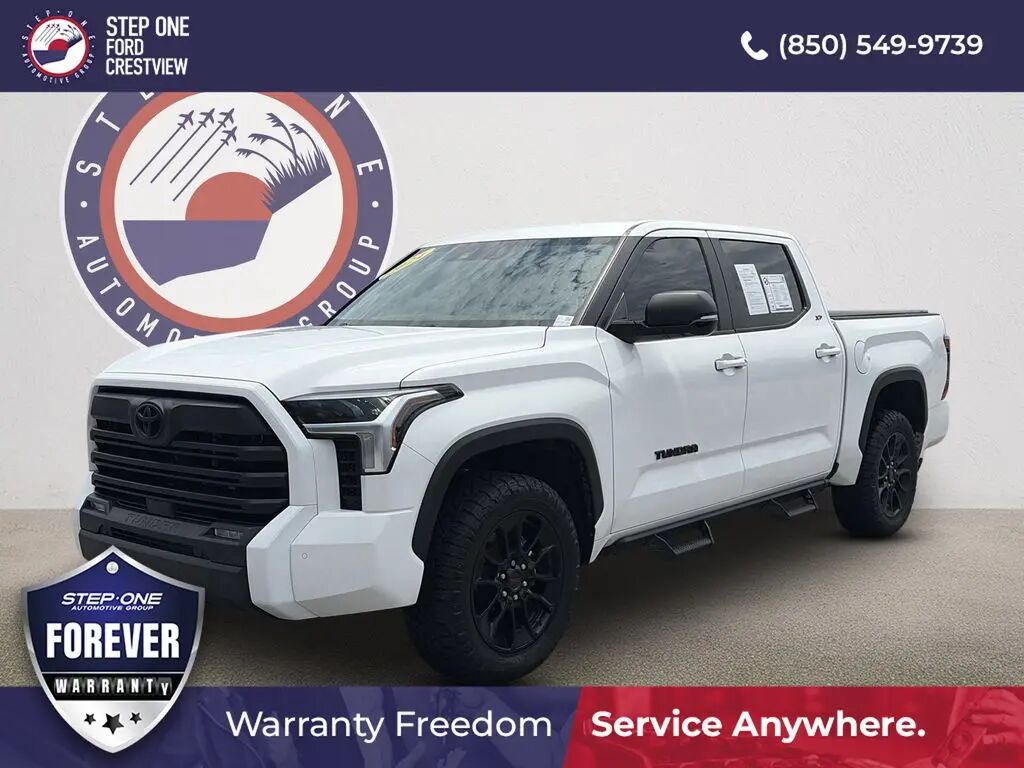 2024 Toyota Tundra SR5 — photo 1 of 12