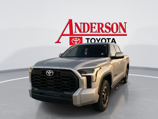 2024 Toyota Tundra 4WD SR5