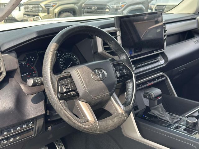 2023 Toyota Tundra 4WD SR5
