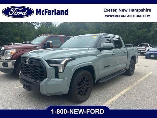 2024 Toyota Tundra SR5 — photo 1 of 13