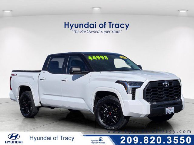 2023 Toyota Tundra 4WD SR5