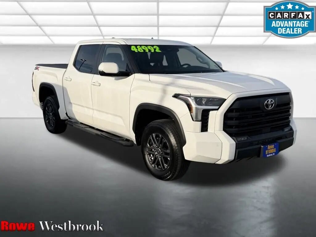 2024 Toyota Tundra SR5 — photo 1 of 24