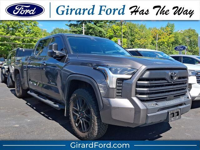 2023 Toyota Tundra SR5