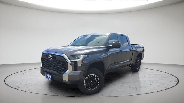 2026 Toyota Tundra SR5 — photo 1 of 26