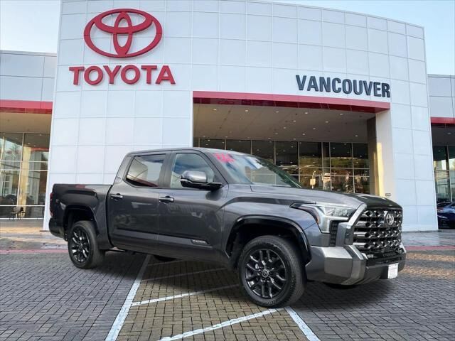 2024 Toyota Tundra Platinum — photo 1 of 13