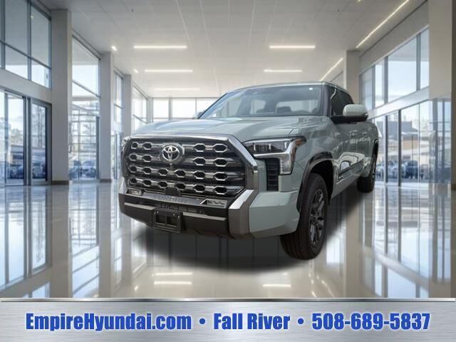 2026 Toyota Tundra Platinum — photo 1 of 13