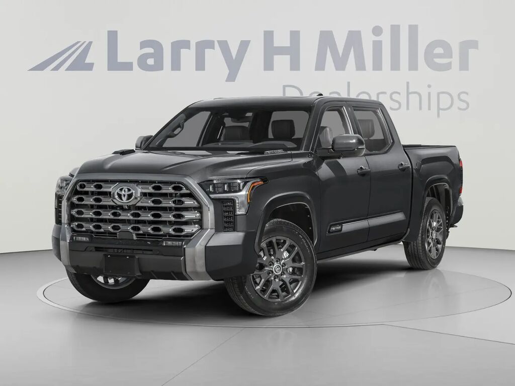 2024 Toyota Tundra Platinum HV — photo 1 of 10