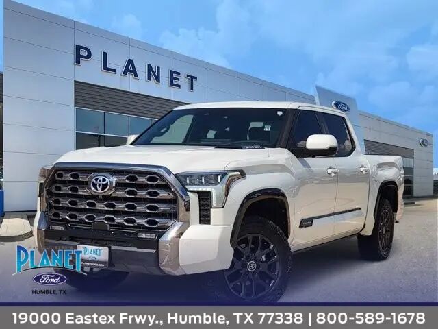 2024 Toyota Tundra Platinum HV