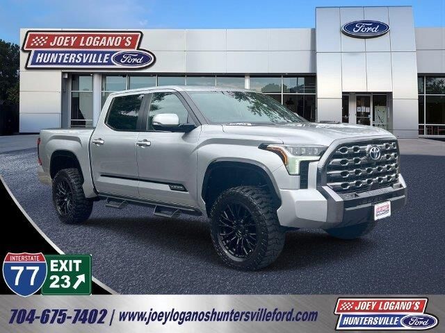 2024 Toyota Tundra Platinum HV