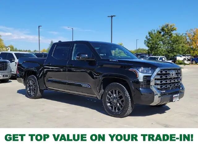 2025 Toyota Tundra Platinum HV