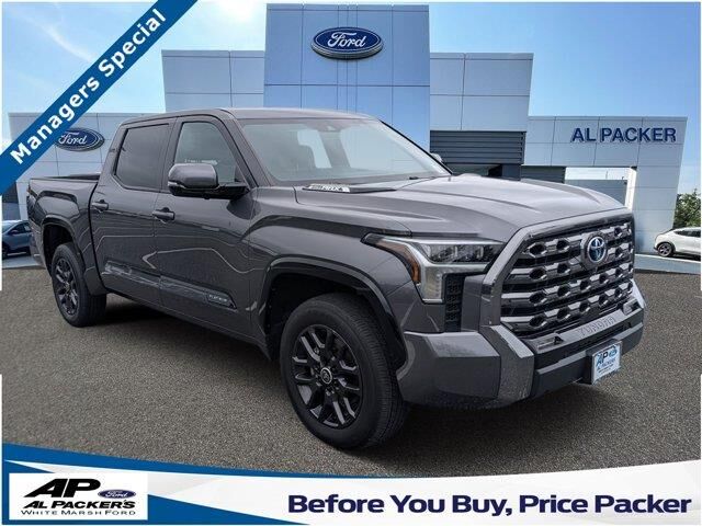 2024 Toyota Tundra Platinum HV