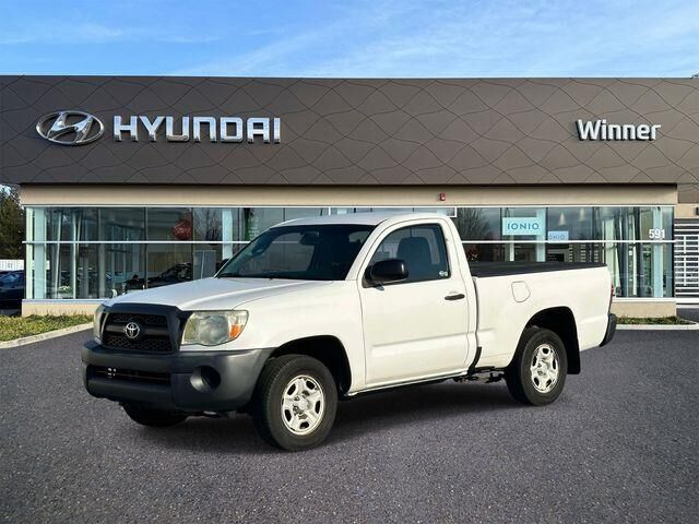 2011 Toyota Tacoma Base — photo 1 of 11