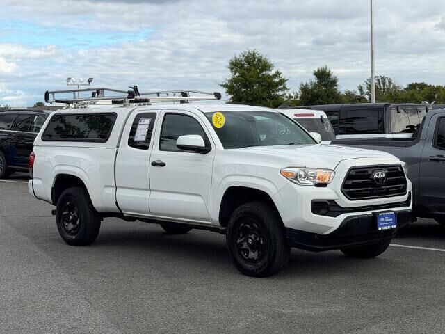 2019 Toyota Tacoma SR