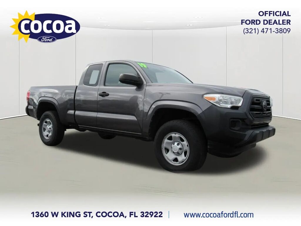 2019 Toyota Tacoma SR — photo 1 of 14
