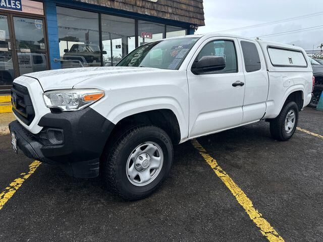 2020 Toyota Tacoma SR — photo 1 of 39