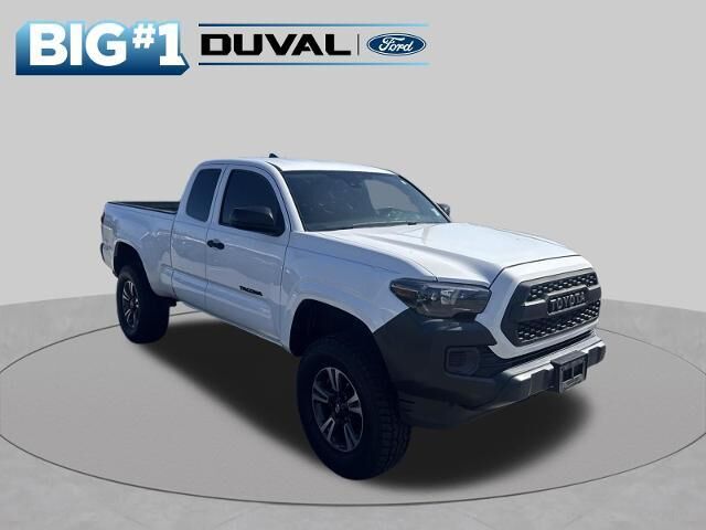 2018 Toyota Tacoma SR
