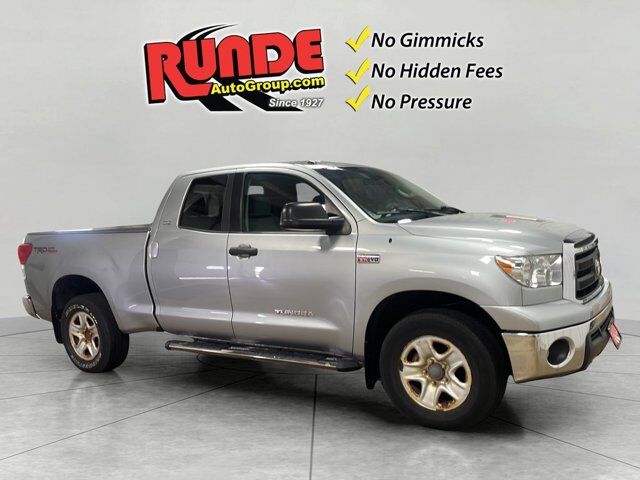 2011 Toyota Tundra 4WD Truck Grade 5.7L V8 w/FFV (A6)