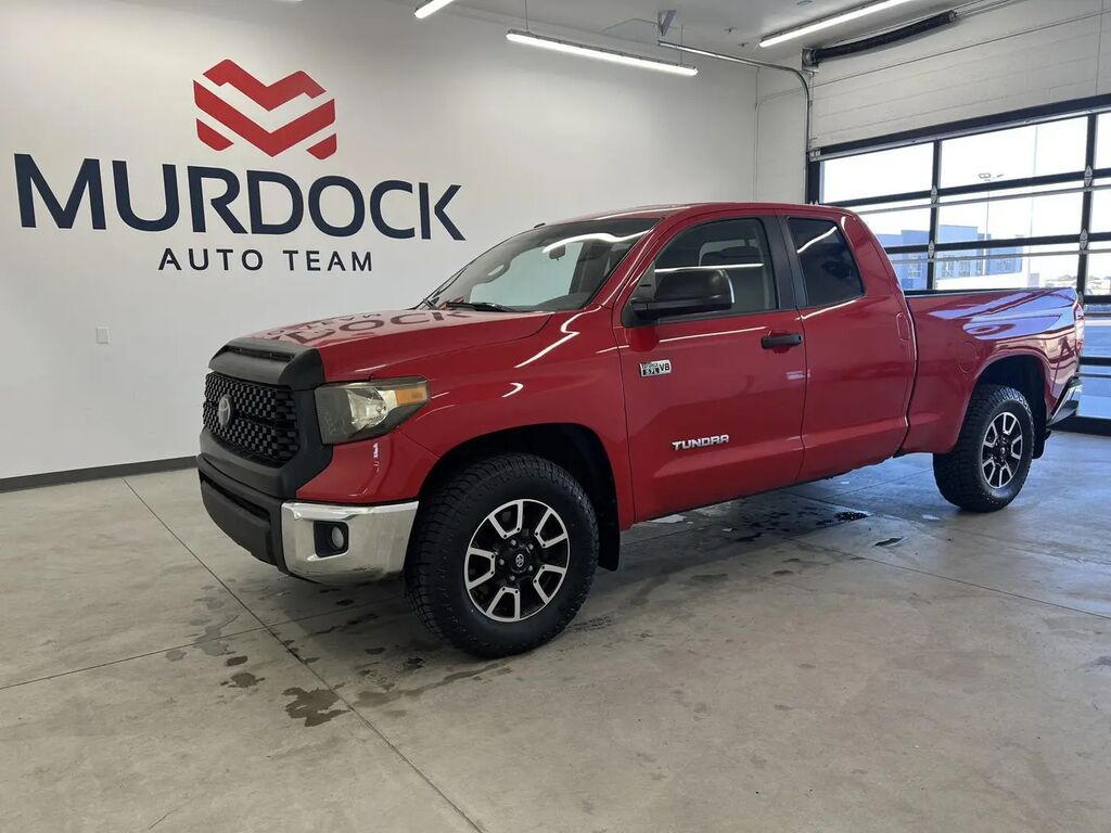 2016 Toyota Tundra SR5 — photo 1 of 13