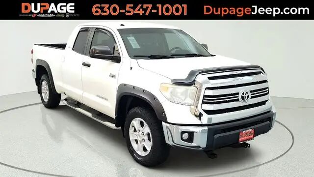 2016 Toyota Tundra SR5 — photo 1 of 4