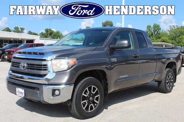 2015 Toyota Tundra SR