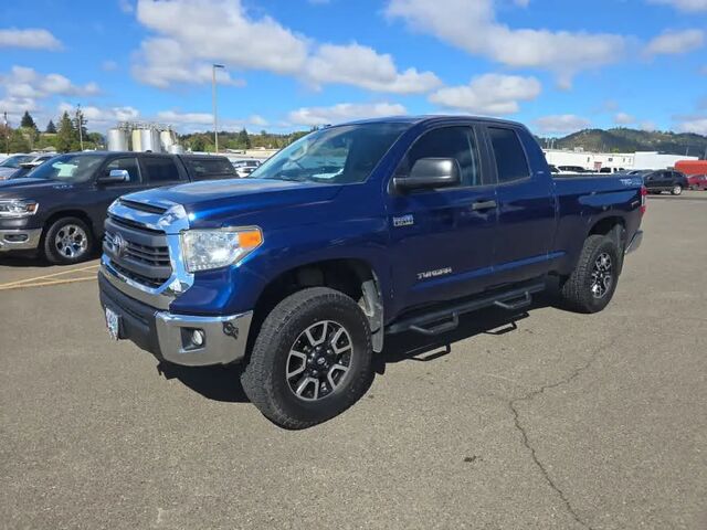 2014 Toyota Tundra SR5