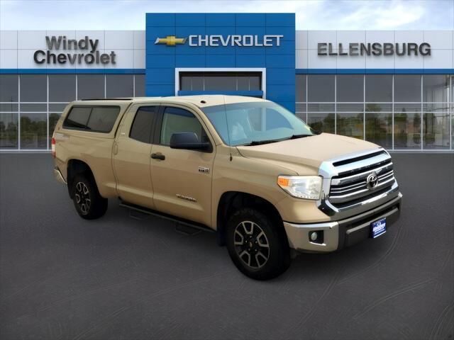 2017 Toyota Tundra SR5