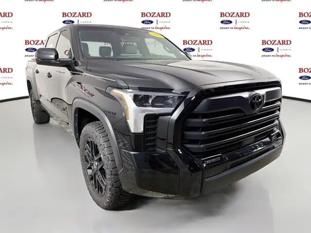 2025 Toyota Tundra SR5