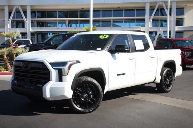2026 Toyota Tundra Platinum HV