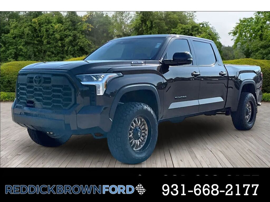2025 Toyota Tundra Limited HV — photo 1 of 13
