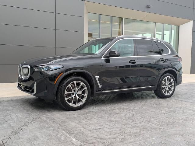 2026 BMW X5 sDrive40i — photo 1 of 26