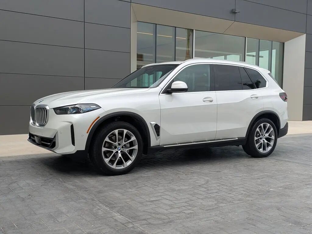 2026 BMW X5 sDrive40i — photo 1 of 13