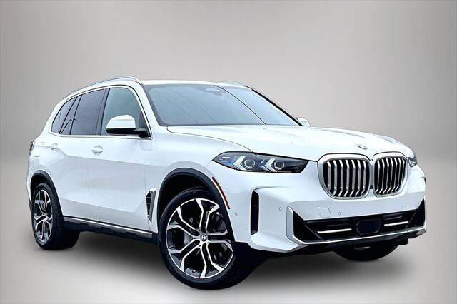 2025 BMW X5 sDrive40i — photo 1 of 13