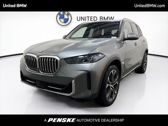 2026 BMW X5 sDrive40i — photo 1 of 3
