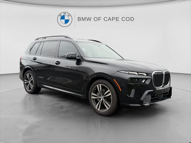 2026 BMW X7 xDrive40i — photo 1 of 39
