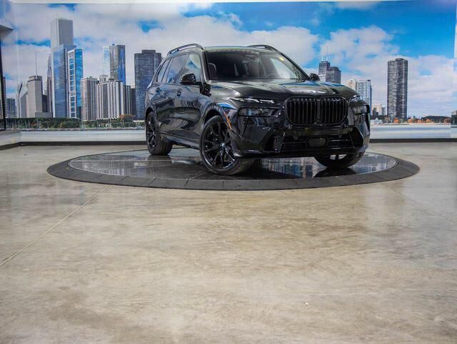 2026 BMW X7 xDrive40i — photo 1 of 13