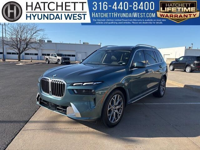 2025 BMW X7 xDrive40i — photo 1 of 26