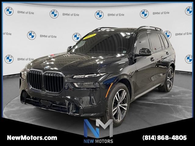 2025 BMW X7 xDrive40i — photo 1 of 13