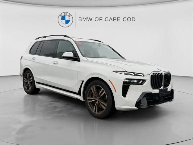 2026 BMW X7 xDrive40i — photo 1 of 39
