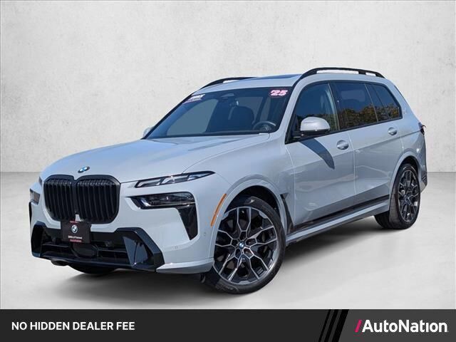 2025 BMW X7 xDrive40i — photo 1 of 13