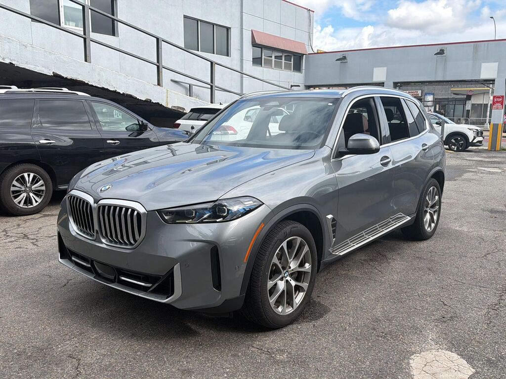 2026 BMW X5 xDrive40i — photo 1 of 14