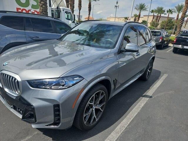 2026 BMW X5 xDrive40i — photo 1 of 8