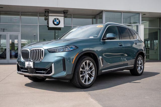 2025 BMW X5 xDrive40i — photo 1 of 26