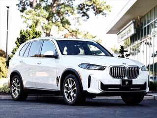 2025 BMW X5 xDrive40i — photo 1 of 13