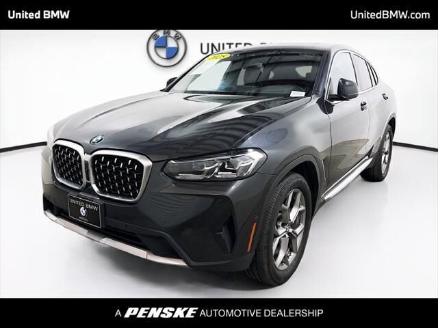 2025 BMW X4 xDrive30i