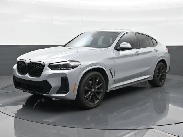 2024 BMW X4 xDrive30i — photo 1 of 7