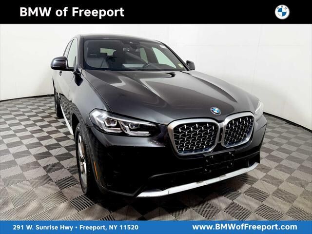 2024 BMW X4 xDrive30i