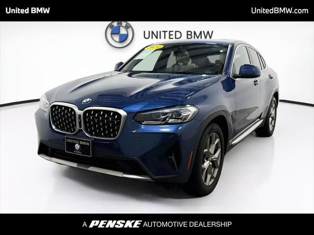 2024 BMW X4 xDrive30i — photo 1 of 13