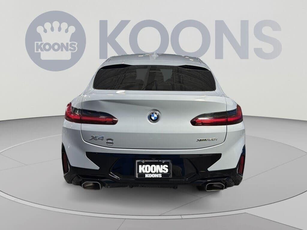 2023 BMW X4 xDrive30i — photo 1 of 4